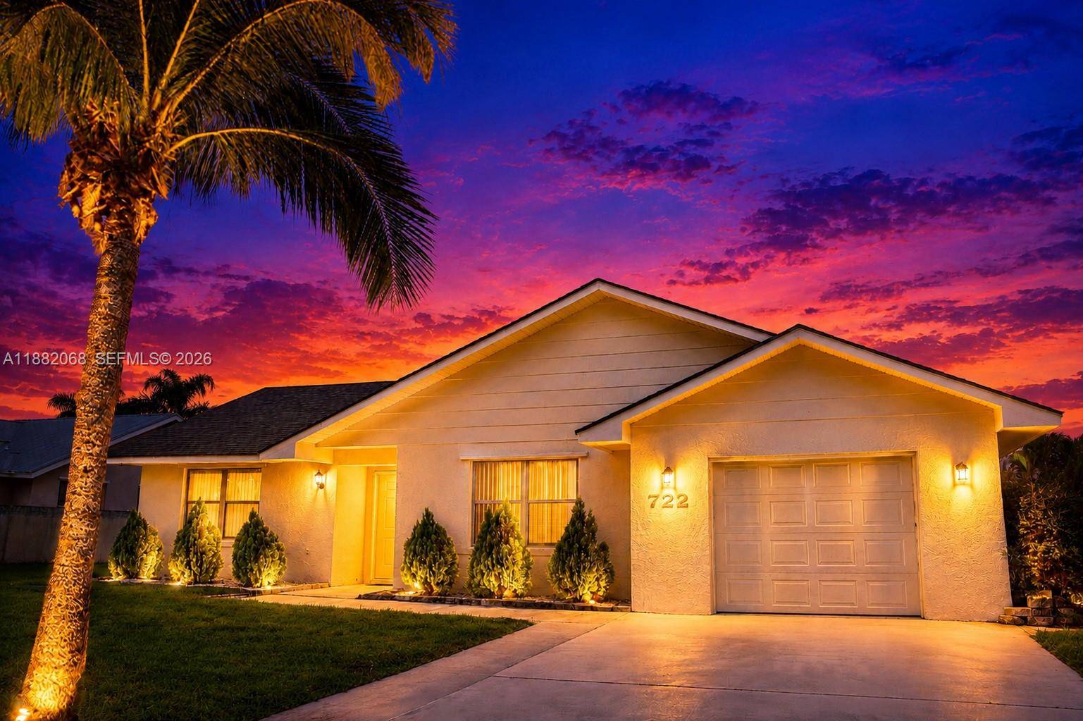722 SE Thanksgiving AvePort St. Lucie - picture