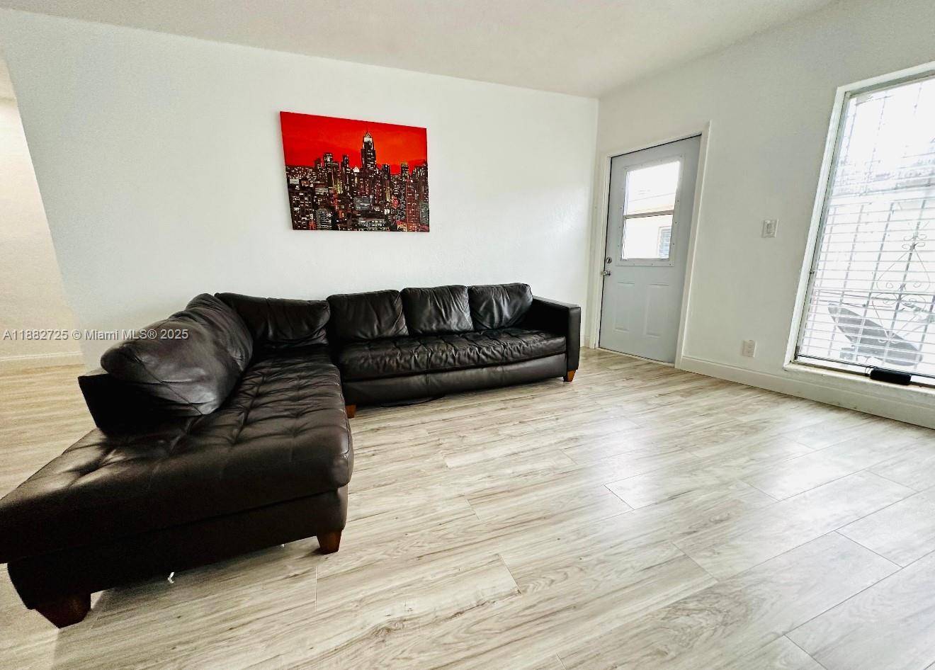 7712 Byron AveMiami Beach - Condo 1-4 Stories,Condo condo unit 3 - picture