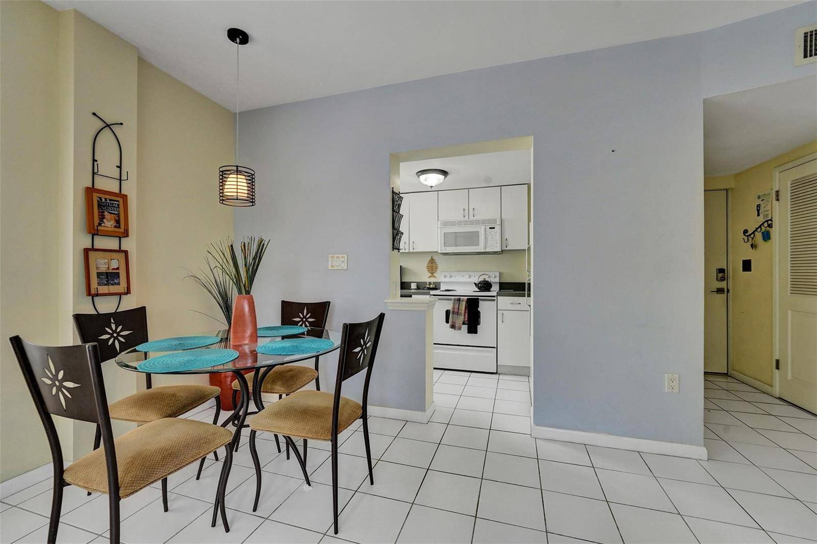 341 N BirchFort Lauderdale - Condo condo unit 316 - picture