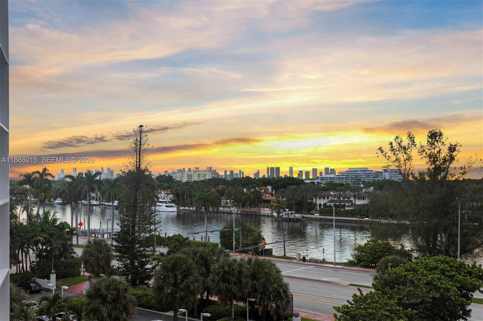 5001 Collins AveMiami Beach - Condo 5+ Stories,Condo condo unit 5E - picture