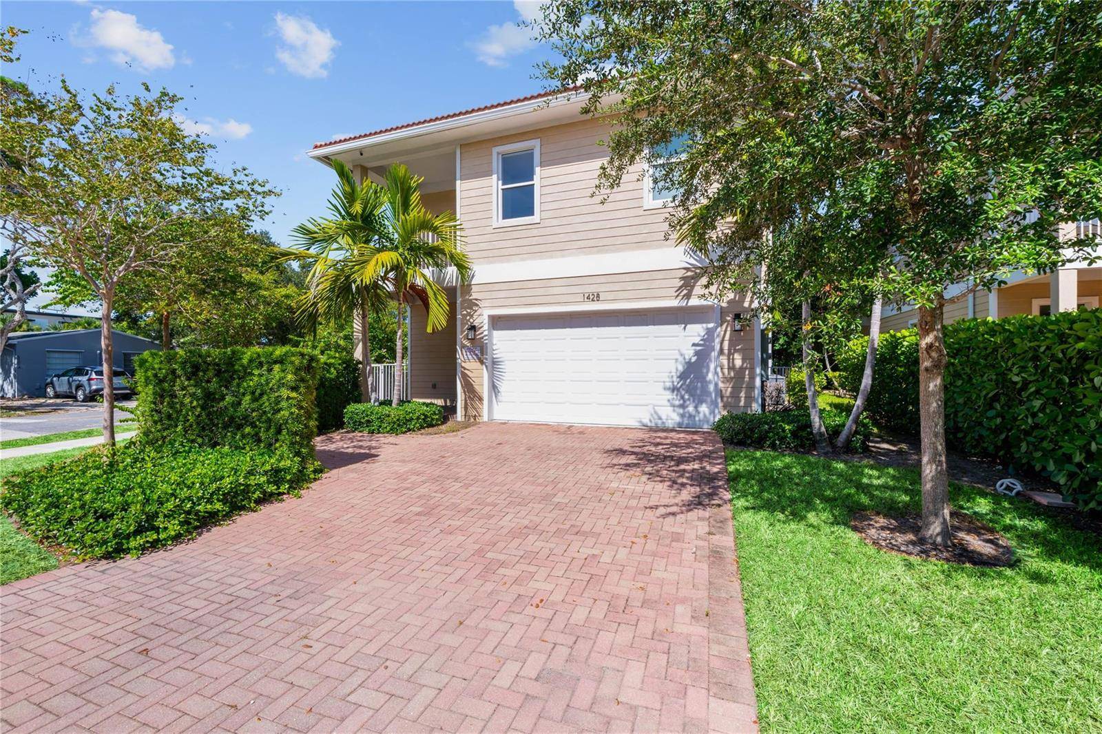 1428 SW 4thFort Lauderdale - Townhouse condo unit 1428 - picture