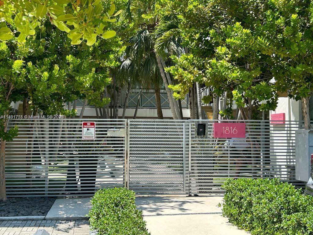 1816 Meridian AveMiami Beach - Condo-Hotel,Condo condo unit 18 - picture