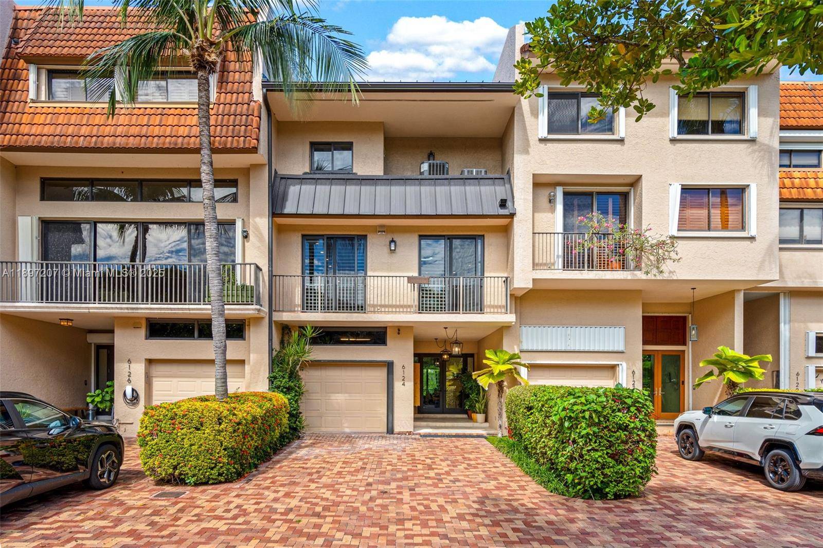 6124 Paradise Point DrPalmetto Bay - Townhouse/Villa-Annual,Townhouse condo unit 6124 - picture
