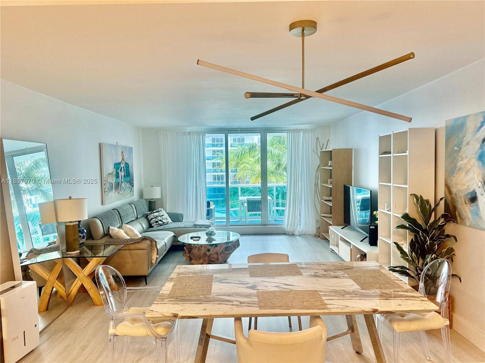 2301 Collins AveMiami Beach - Condo/Co-Op/Seasonal,Condo condo unit 619 - picture