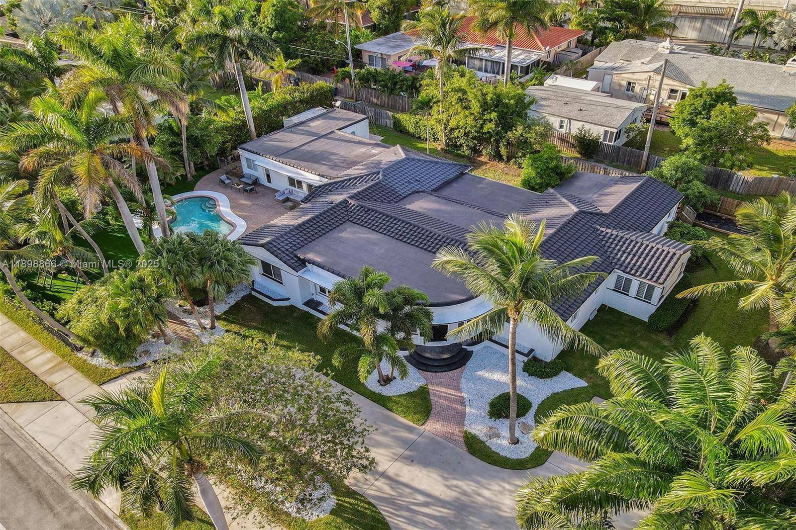 725 Harrison StHollywood - picture