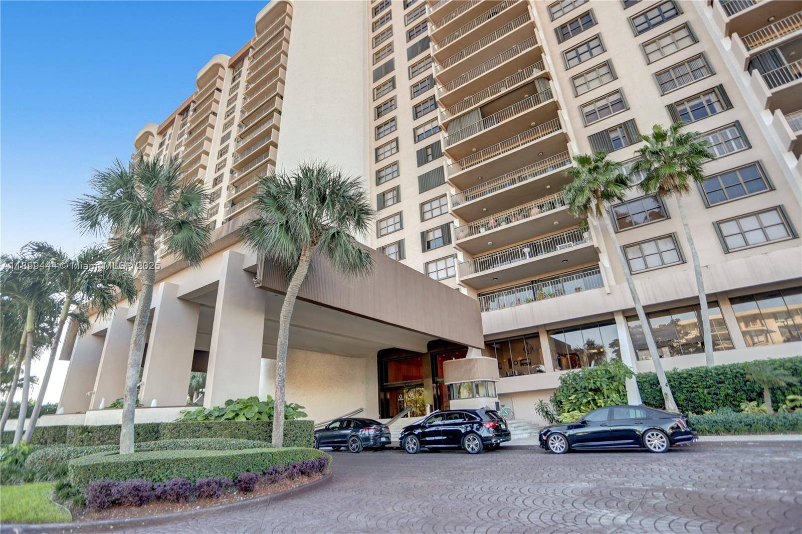 1800 NE 114th StMiami - Condo 5+ Stories,Condo condo unit 607 - picture