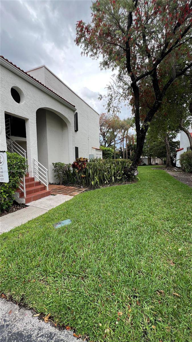 3578 Magellan CirAventura - Condo/Co-Op/Annual,Condo condo unit 237-3 - picture