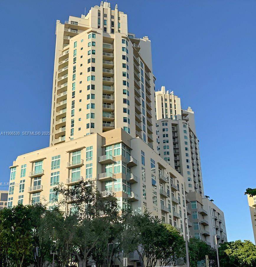 9055 SW 73rd CtMiami - Condo 5+ Stories,Condo condo unit 907 - picture