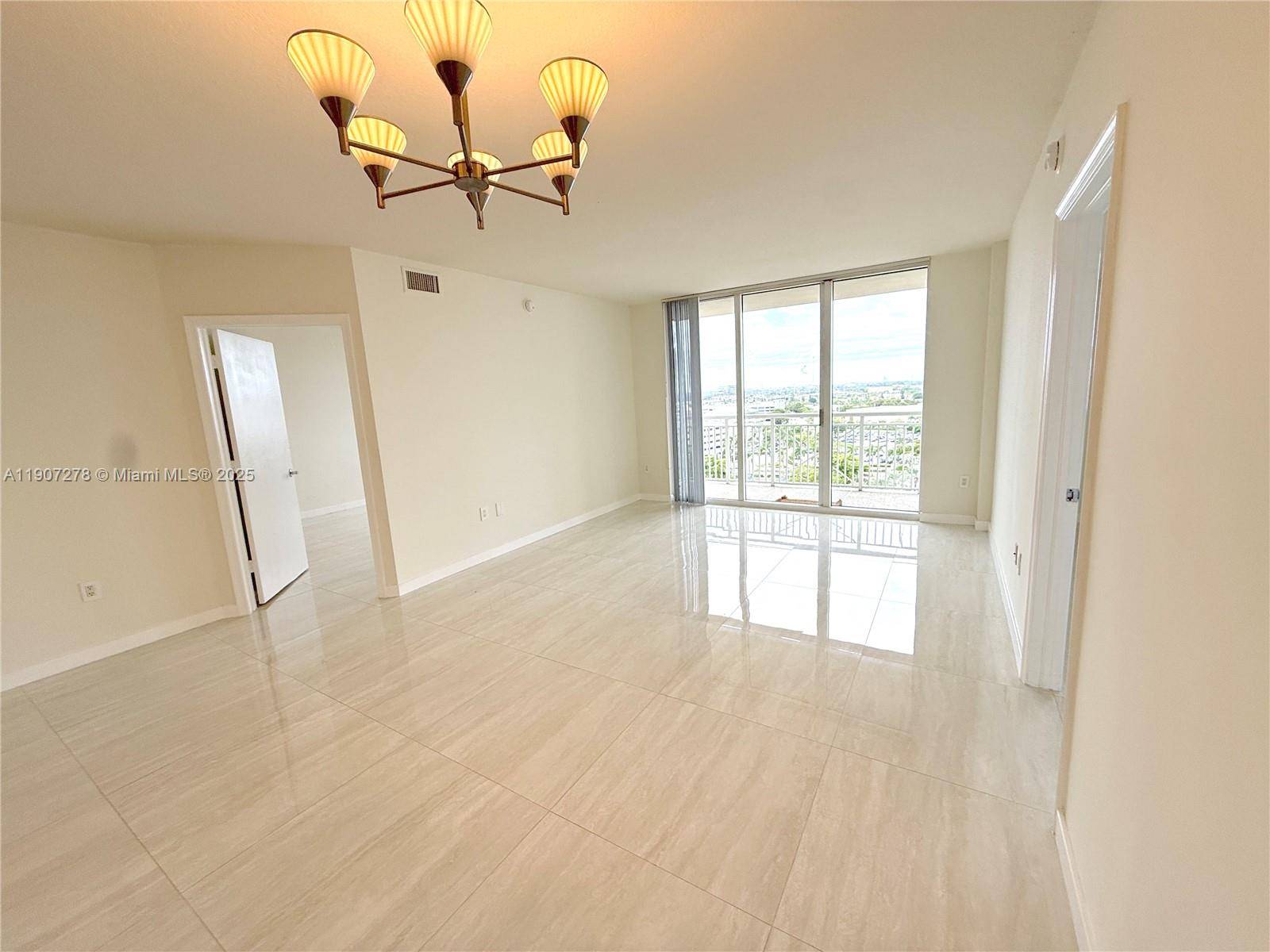 19501 W Country Club DrAventura - Condo/Co-Op/Annual,Condo condo unit 1410 - picture