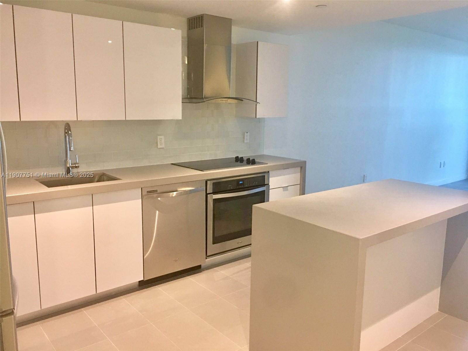 1600 NE 1Miami - Condo/Co-Op/Annual,Apartment condo unit 1005 - picture