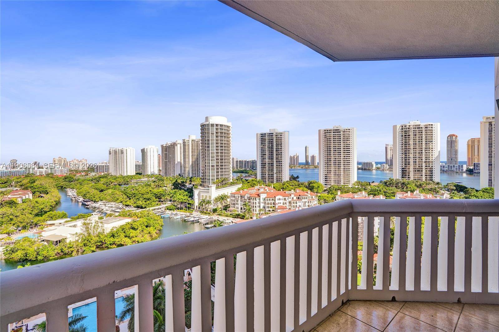 2000 Island BlvdAventura - Condo 5+ Stories,Condo condo unit 1710 - picture