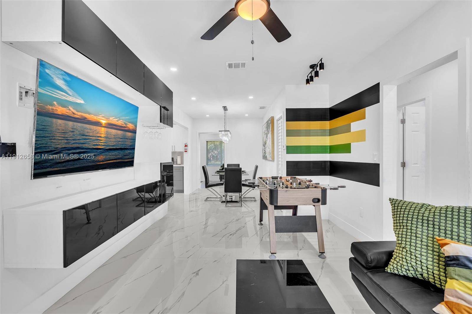 797 NW 35th StMiami - picture