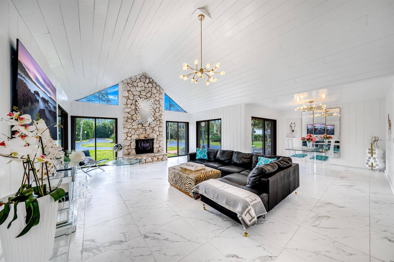 583 Rambling DriveWellington - picture