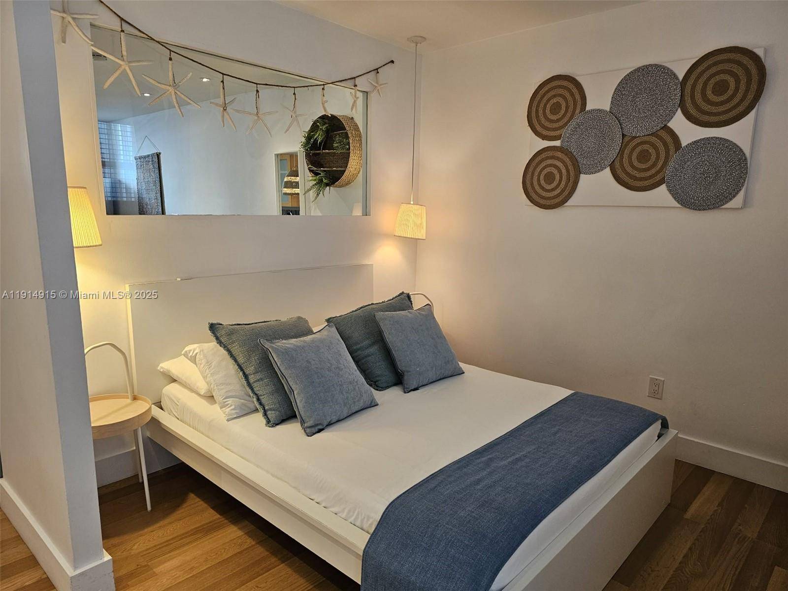 751 Collins AveMiami Beach - Condo 1-4 Stories,Condo condo unit 1 - picture