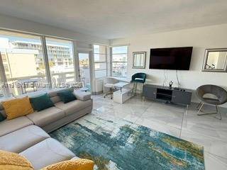 3111 N Ocean DrHollywood - Condo/Co-Op/Seasonal,Condo condo unit 401 - picture