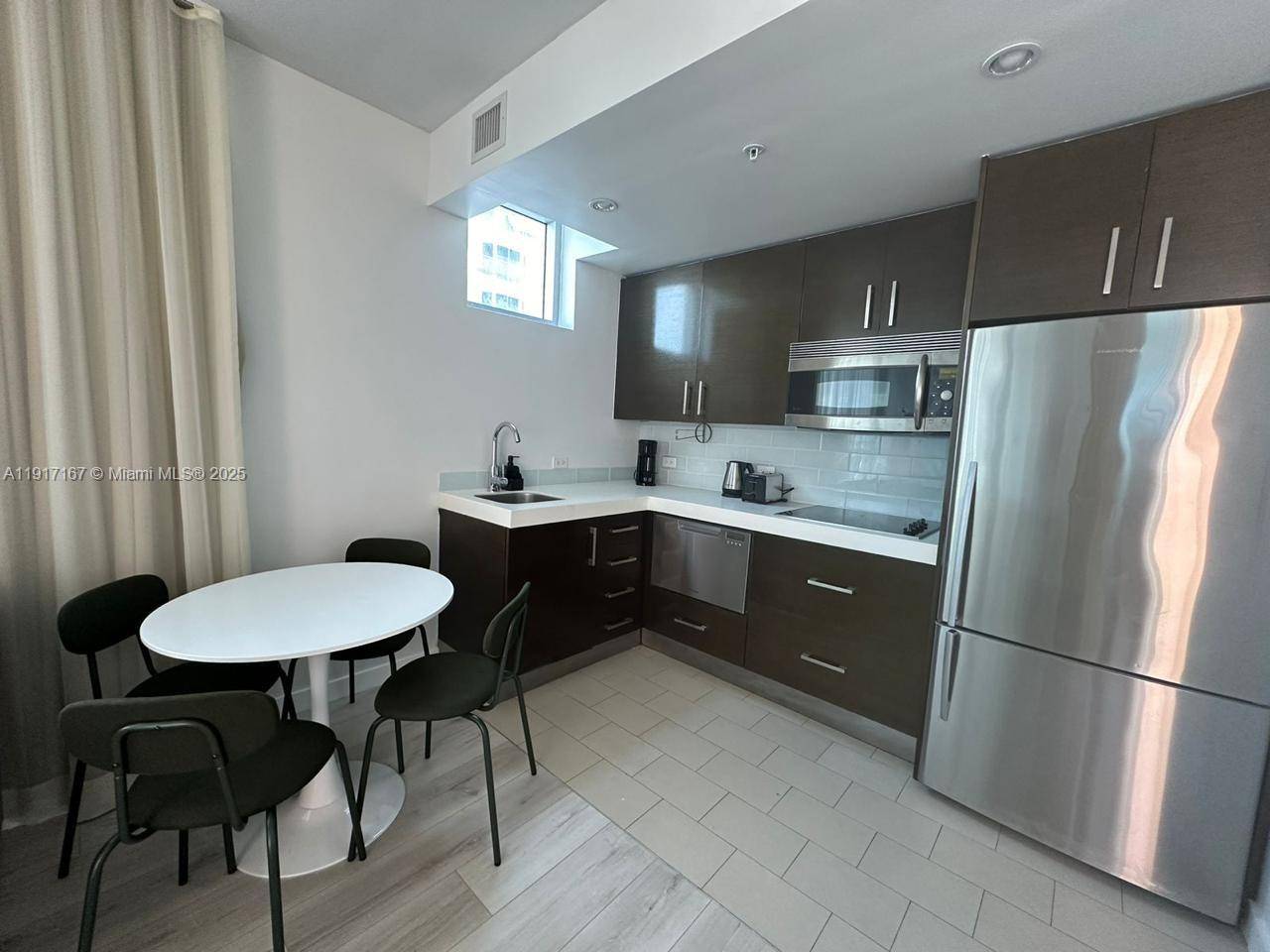 17315 Collins AveSunny Isles Beach - Condo 5+ Stories,Condo condo unit 2006 - picture