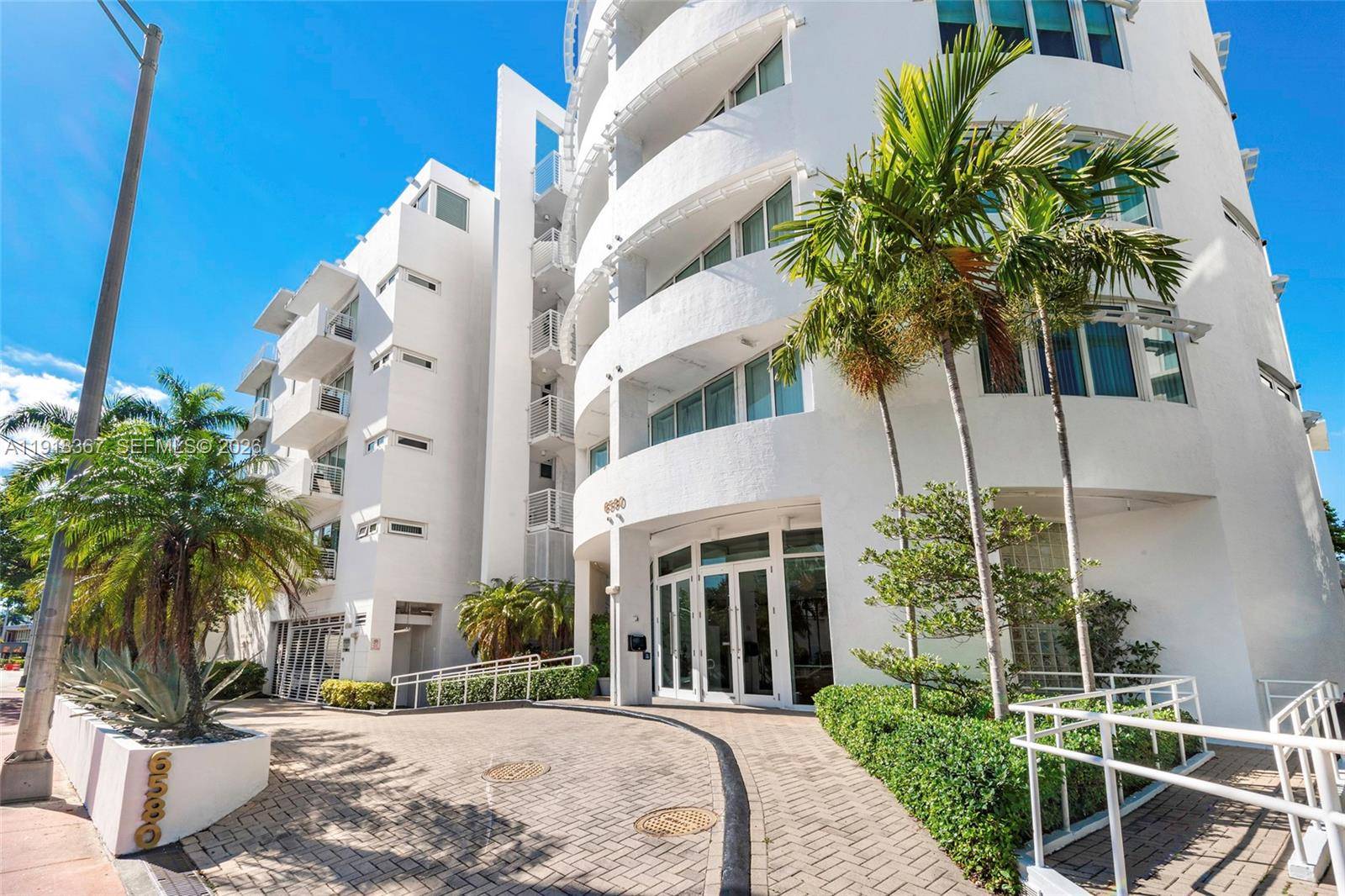6580 Indian Creek DrMiami Beach - Condo 5+ Stories,Condo condo unit 310 - picture