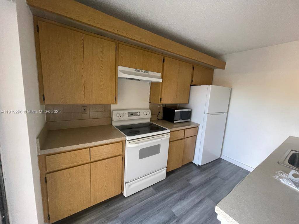 513 GREEN SPRINGS PLACEWest Palm Beach - Townhouse Fee Simple,Townhouse condo unit 513 - picture