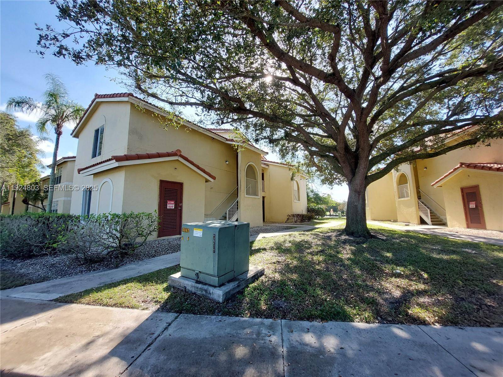 12510 Vista Isles DrSunrise - Condo 1-4 Stories,Condo condo unit 1227 - picture