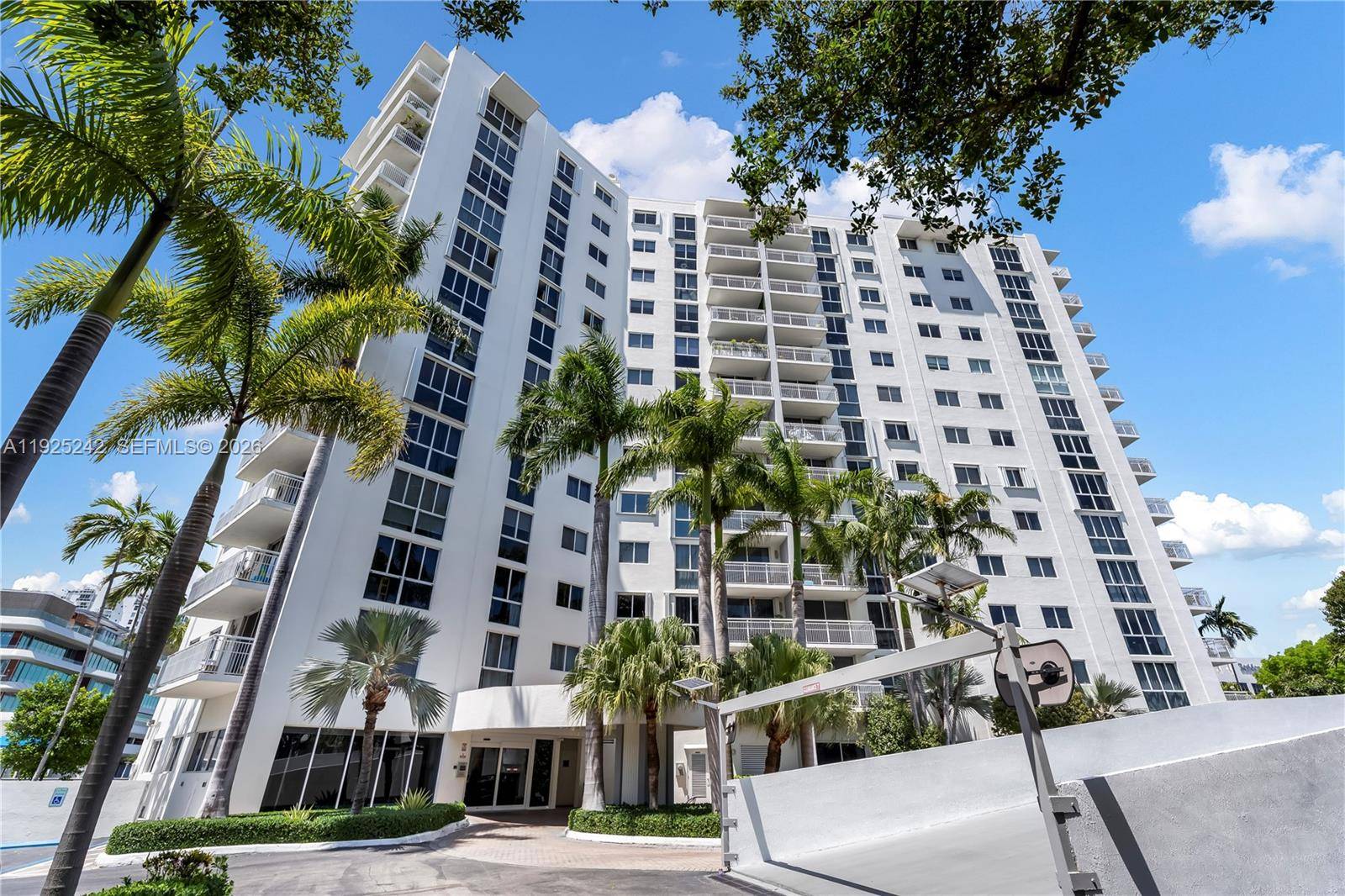 1688 West AveMiami Beach - Condo 5+ Stories,Condo condo unit 401 - picture