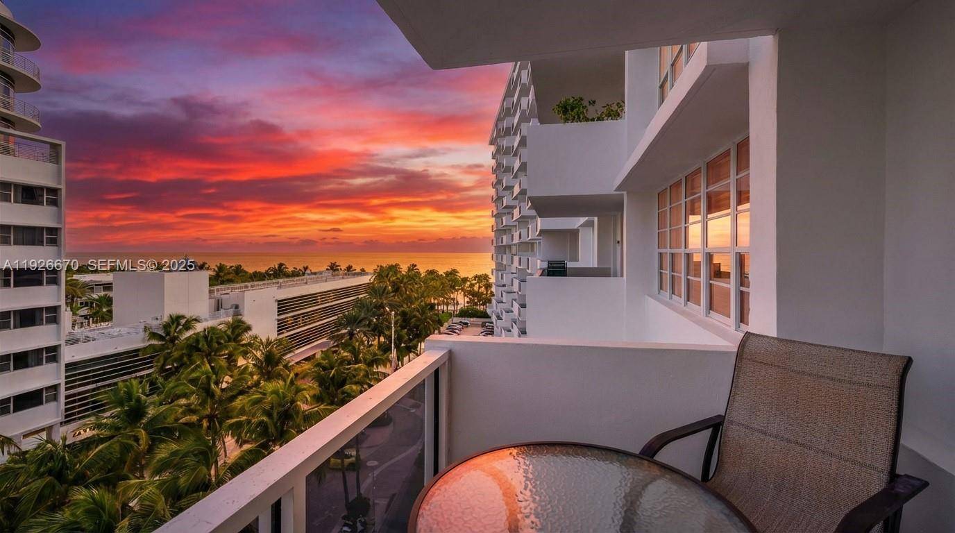 100 Lincoln RdMiami Beach - Condo 5+ Stories,Condo condo unit 702 - picture
