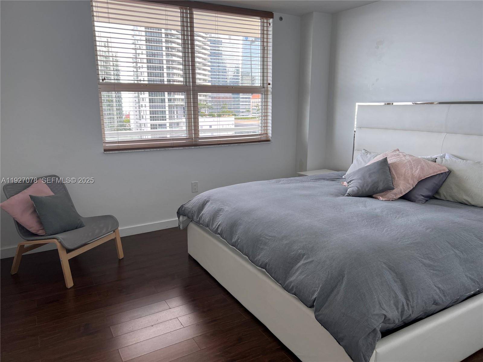 1155 Brickell Bay DrMiami - Condo/Co-Op/Annual,Condo condo unit 1607 - picture