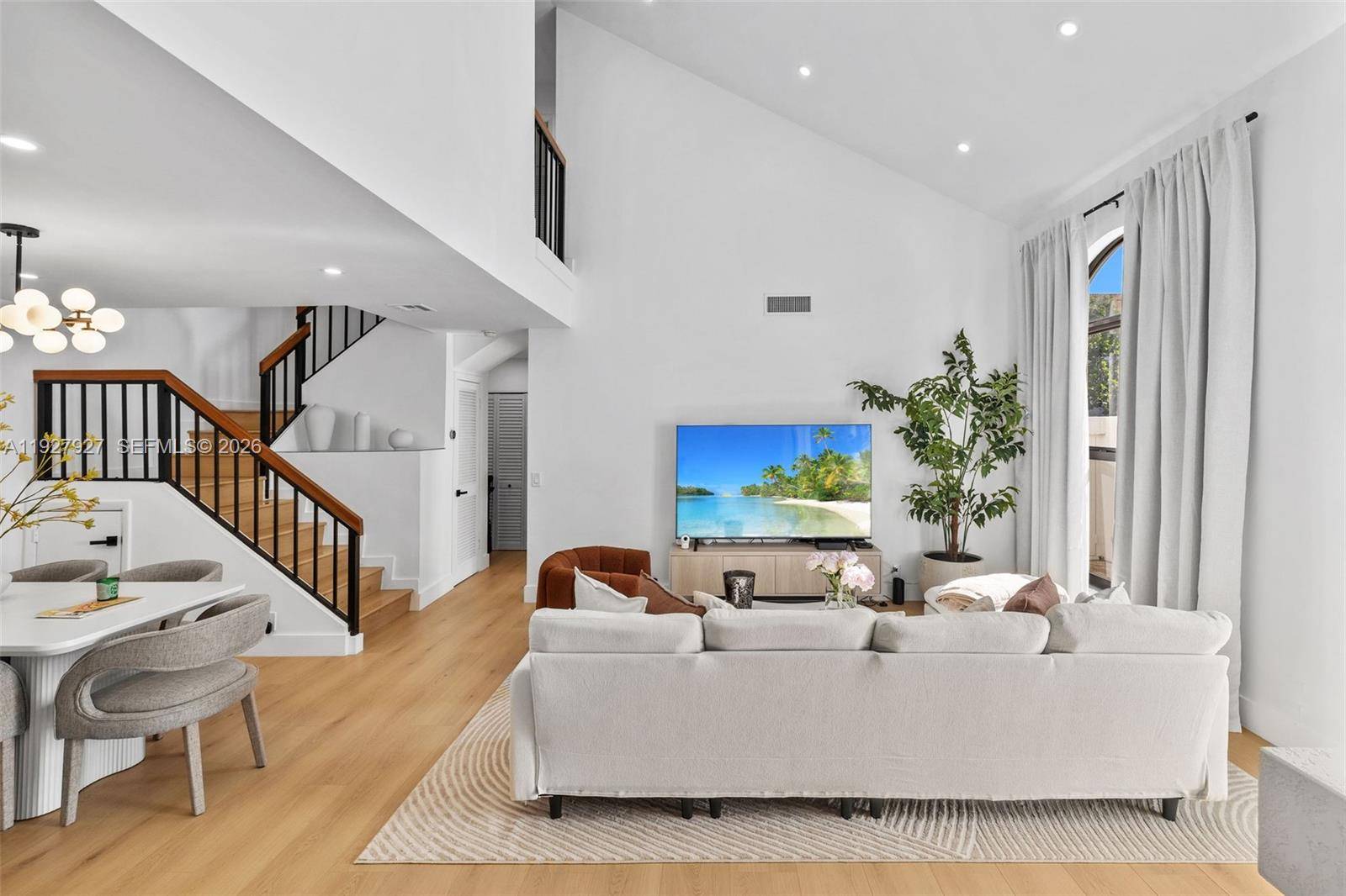 21216 Harbor WayAventura - Townhouse condo unit 158-15 - picture