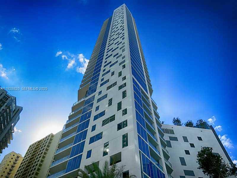 1300 BRICKELL BAY DRMiami - Condo 5+ Stories,Condo condo unit 1100 - picture