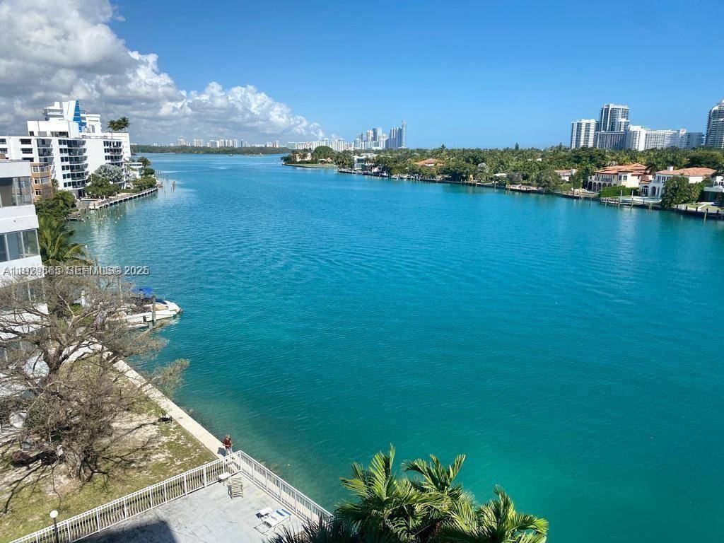 9821 E Bay Harbor DrBay Harbor Islands - Condo/Co-Op/Seasonal,Condo condo unit 503 - picture