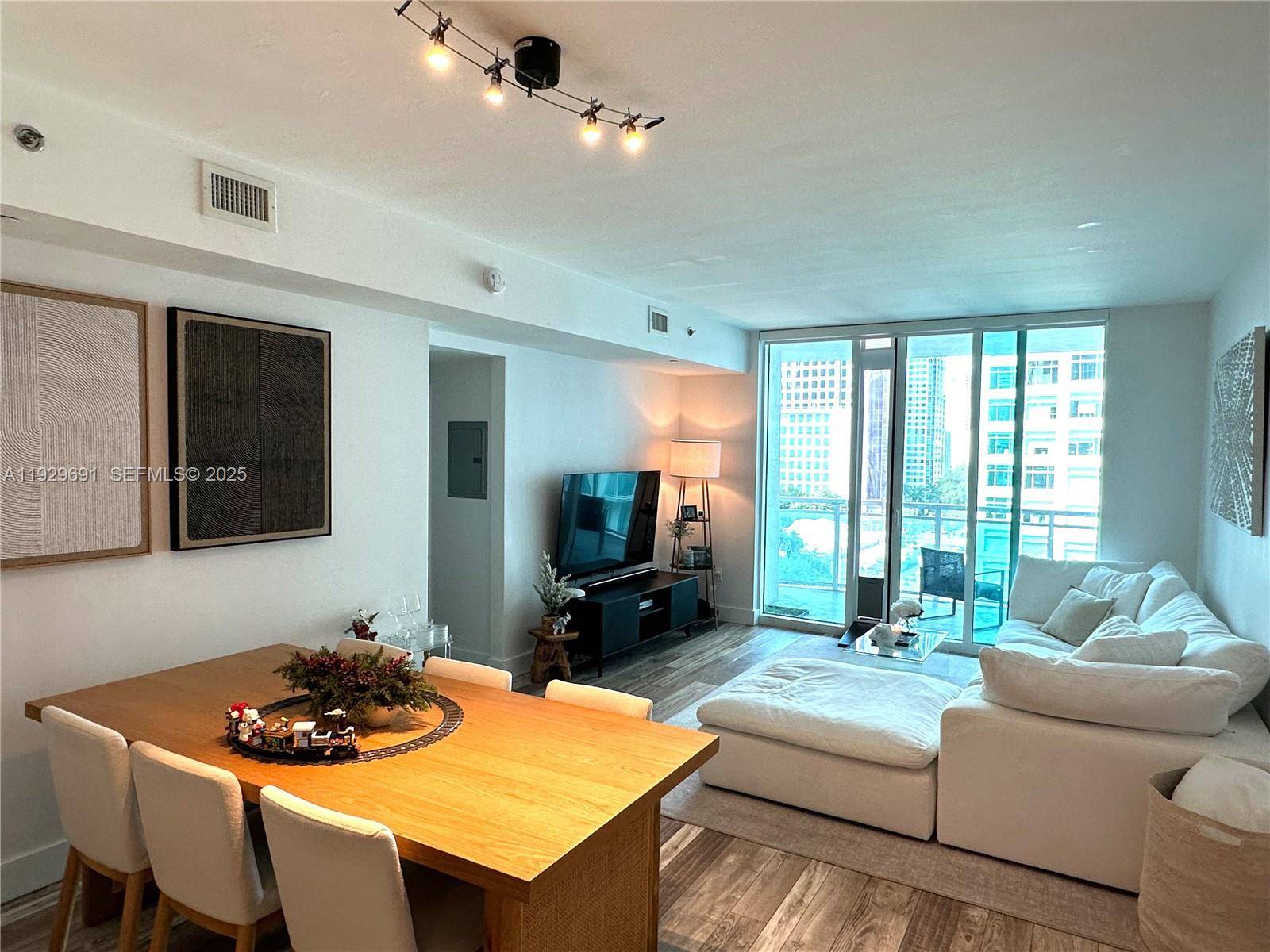 951 Brickell AveMiami - Condo/Co-Op/Annual,Condo condo unit 801 - picture