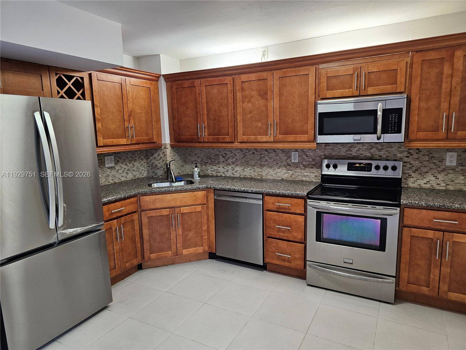 10142 SW 77th CtMiami - Townhouse/Villa-Annual,Townhouse condo unit 10142 - picture