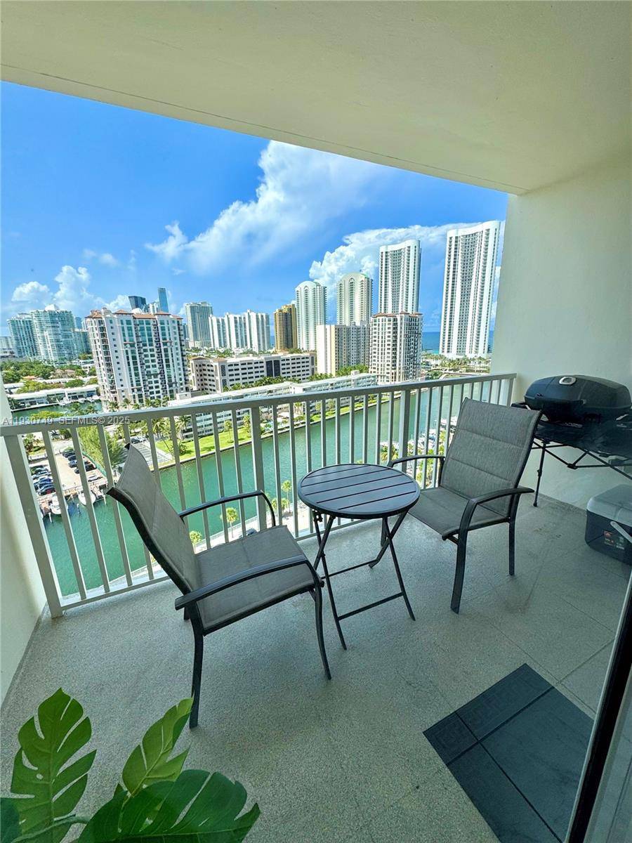 300 Bayview DrSunny Isles Beach - Condo 5+ Stories,Condo condo unit 1603 - picture