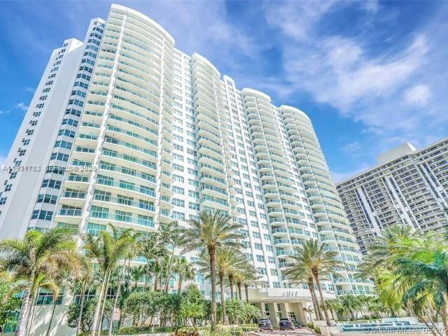 20201 E Country Club DrAventura - Condo/Co-Op/Annual,Condo condo unit 903 - picture