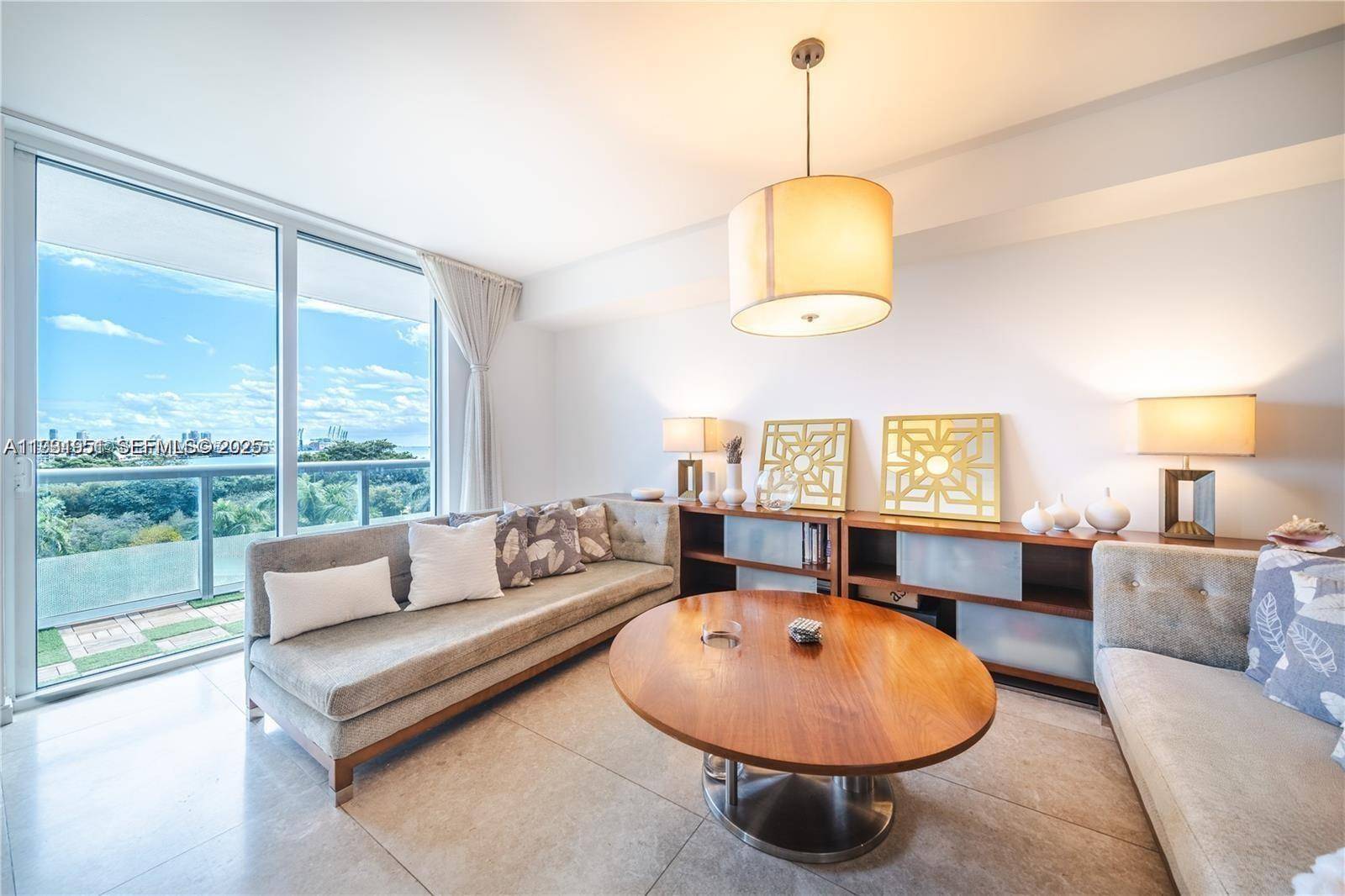 50 Biscayne BlvdMiami - Condo 5+ Stories,Condo condo unit 602 - picture