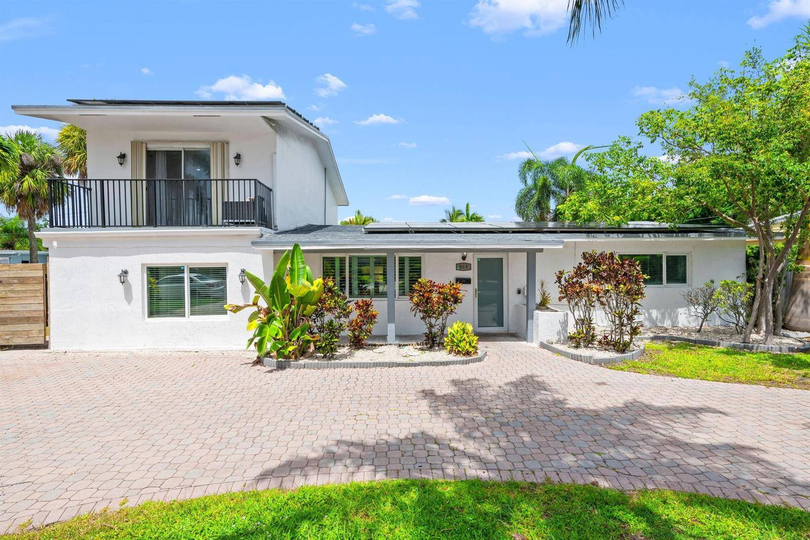 865 NE 23rdPompano Beach - picture
