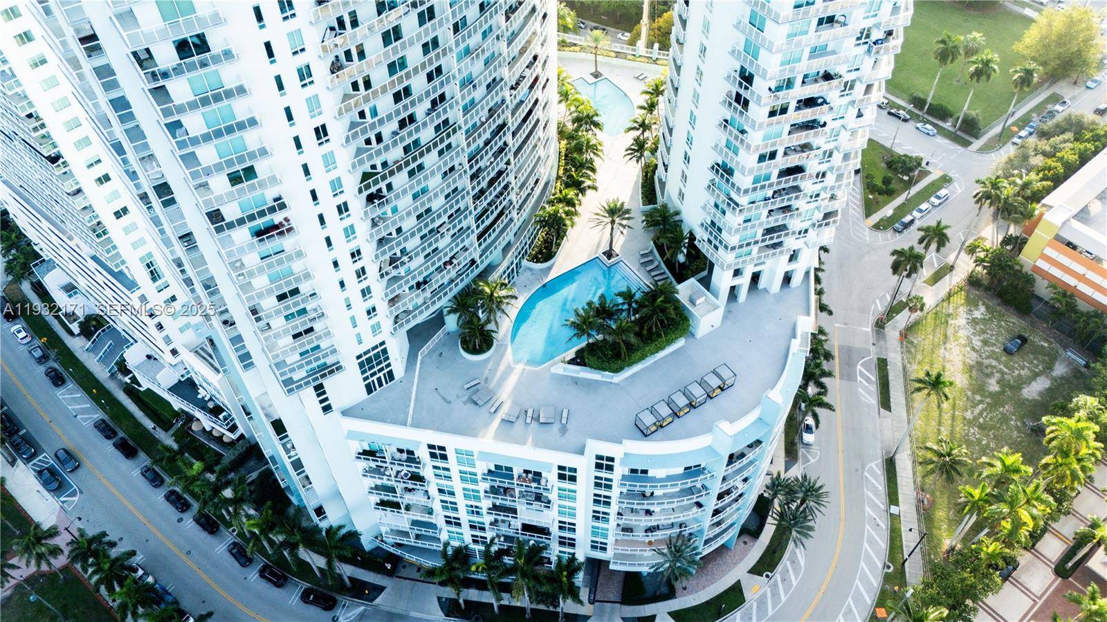 1900 N Bayshore DrMiami - Condo 5+ Stories,Condo condo unit 3514 - picture