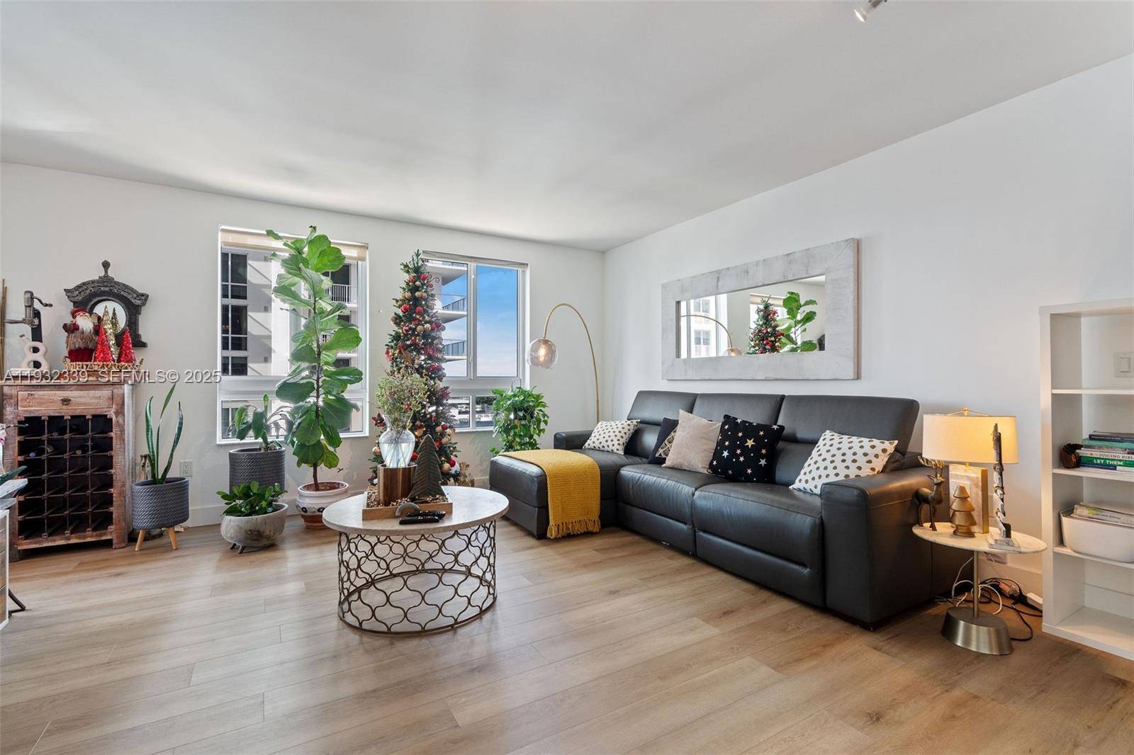 7350 SW 89th StMiami - Condo 5+ Stories,Condo condo unit 1110S - picture