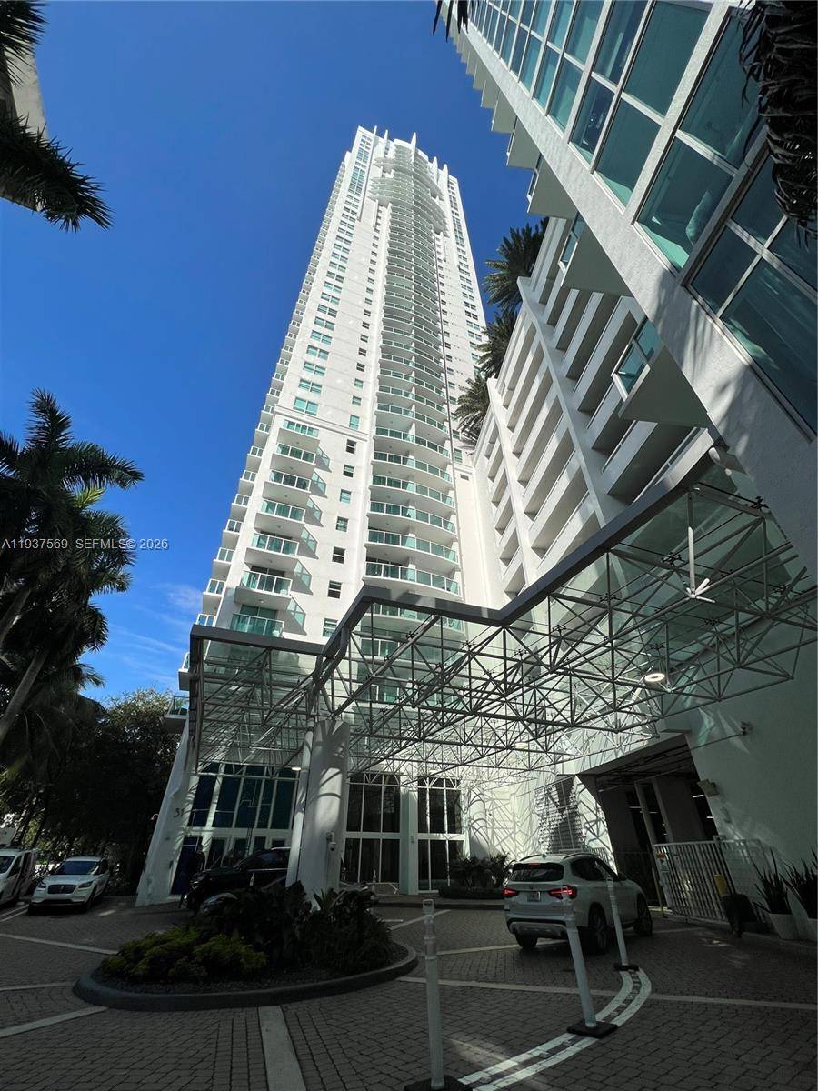 31 SE 5th StMiami - Condo/Co-Op/Annual,Condo condo unit 3308 - picture