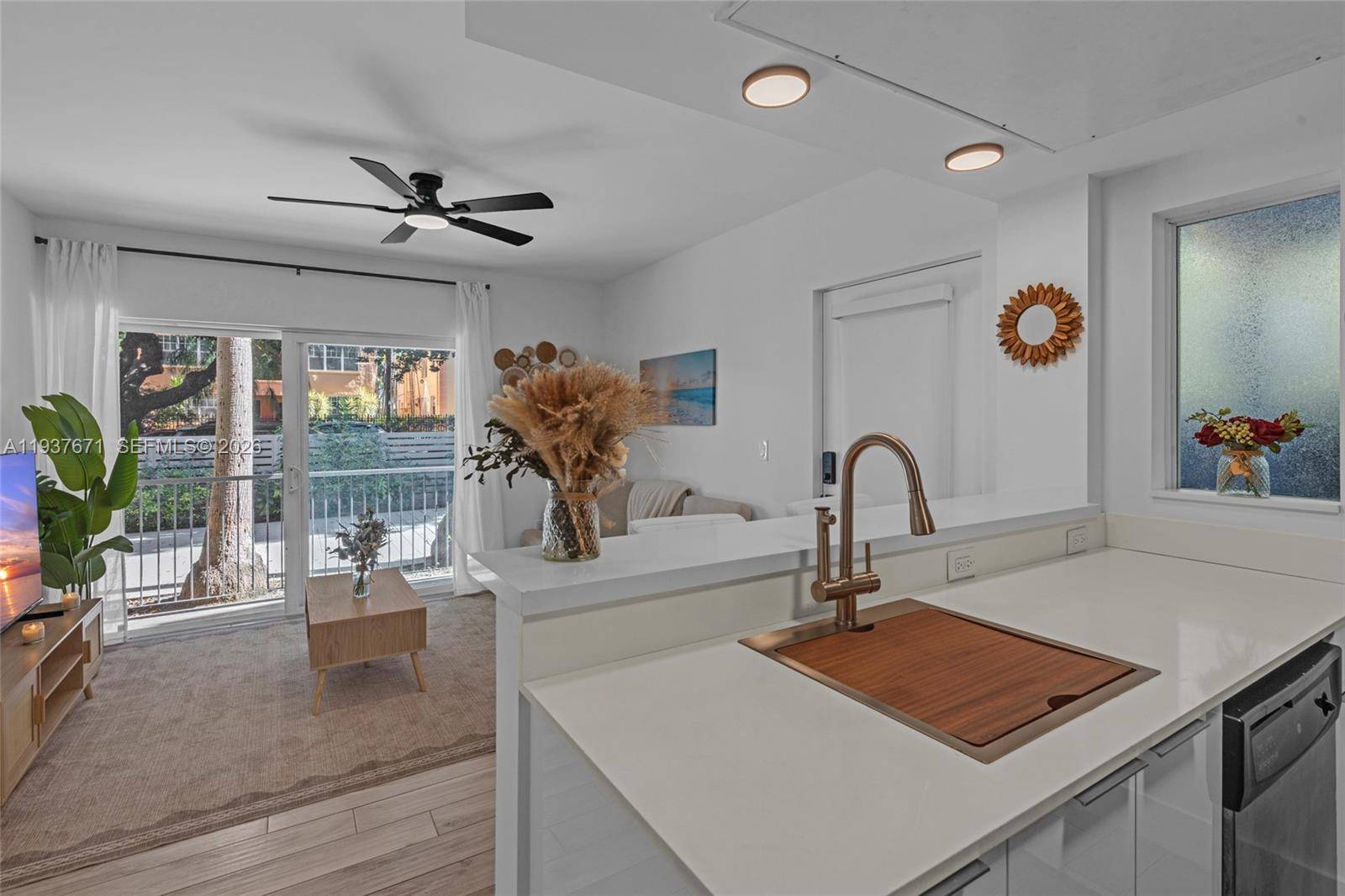 740 Meridian AveMiami Beach - Condo 1-4 Stories,Condo condo unit 11 - picture