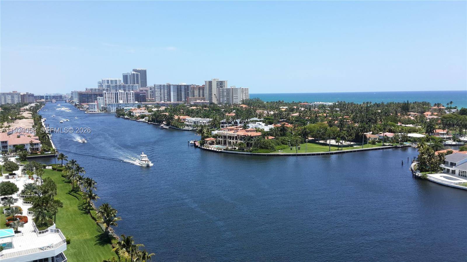 20515 E Country Club DrAventura - Condo/Co-Op/Annual,Condo condo unit 1543 - picture