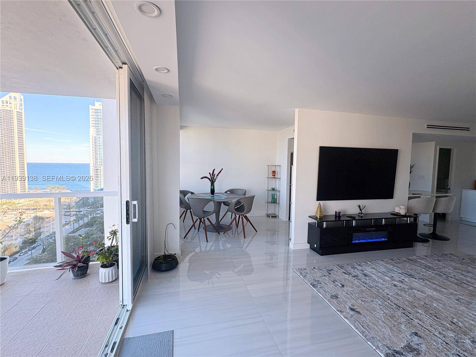 230 174th StSunny Isles Beach - Condo/Co-Op/Annual,Condo condo unit 2205 - picture