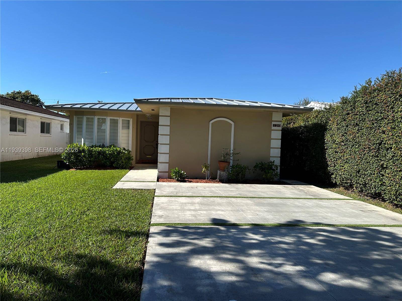 120 Pocatella StMiami Springs - Single Family-Annual,House condo unit 120 - picture