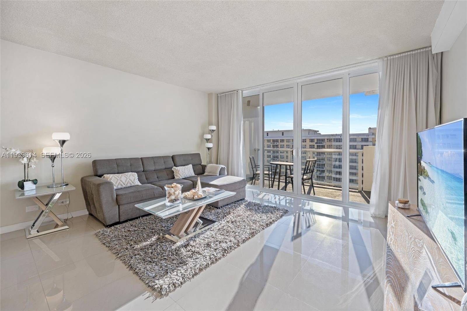 5601 Collins AveMiami Beach - Condo 5+ Stories,Condo condo unit 1618 - picture