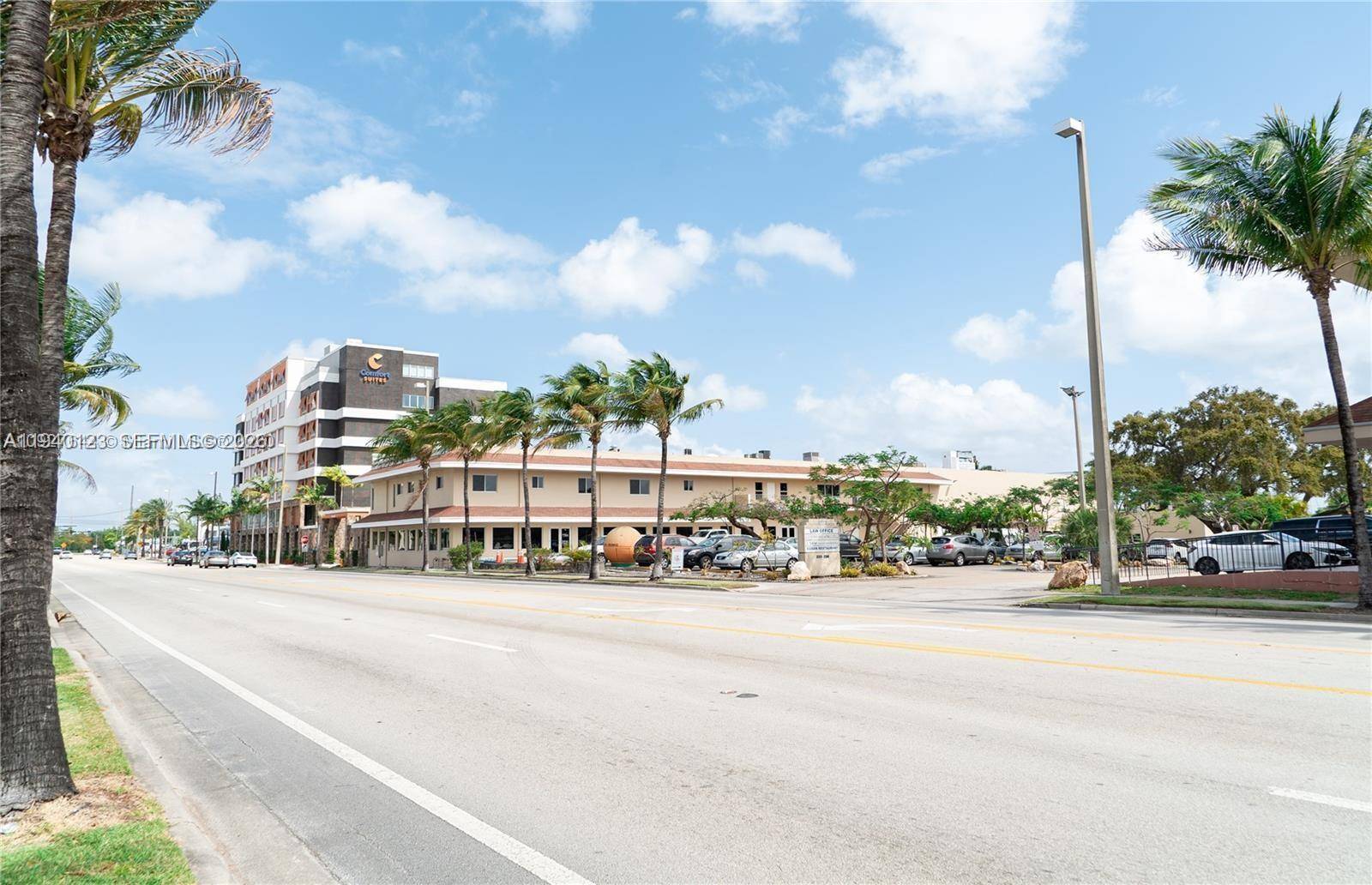236 N Federal HwyDania Beach - Apartments-Annual,Apartment condo unit 201 - picture