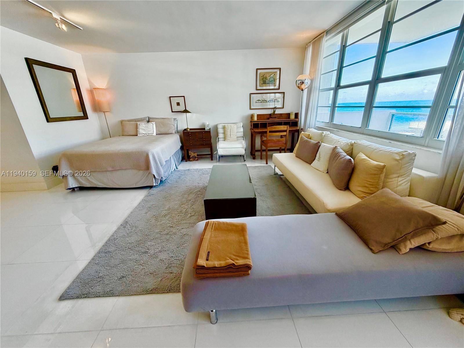 100 Lincoln RdMiami Beach - Condo/Co-Op/Annual,Condo condo unit 1230 - picture