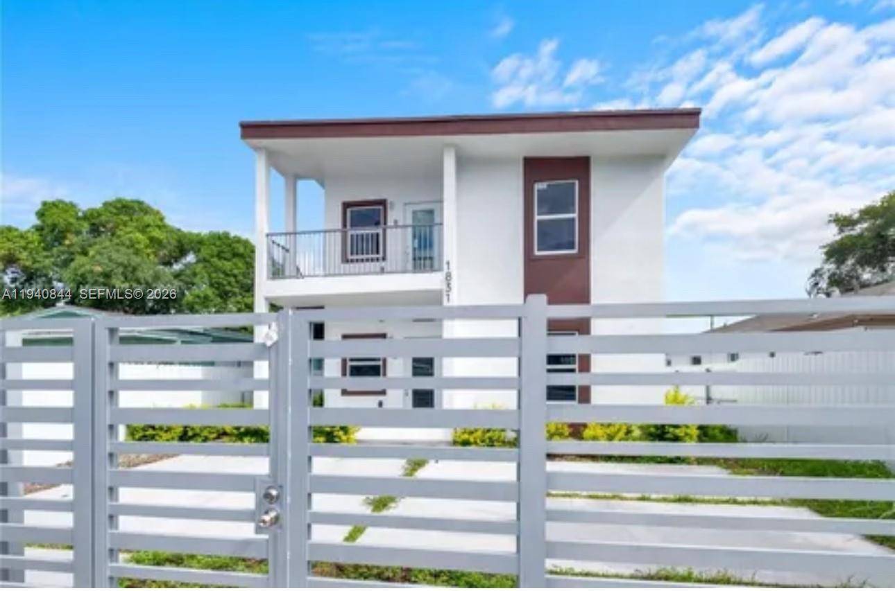 1831 NW 67th StMiami - Duplex/Tri/Quad-Annual,Multi Family condo unit 1 - picture