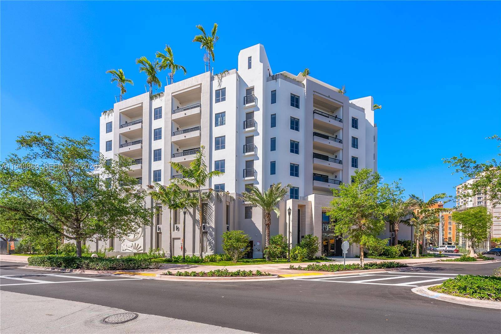 701 Valencia AveCoral Gables - Condo/Co-Op/Annual,Condo condo unit 602 - picture