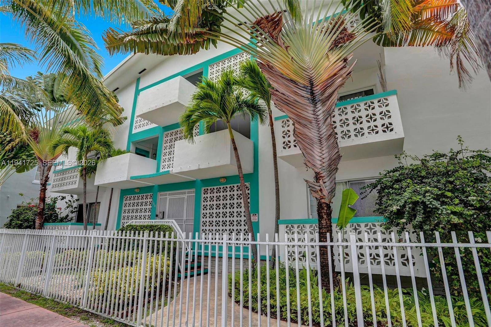 350 Collins AveMiami Beach - Co-Op 1-4 Stories,Co-Op condo unit 310 - picture