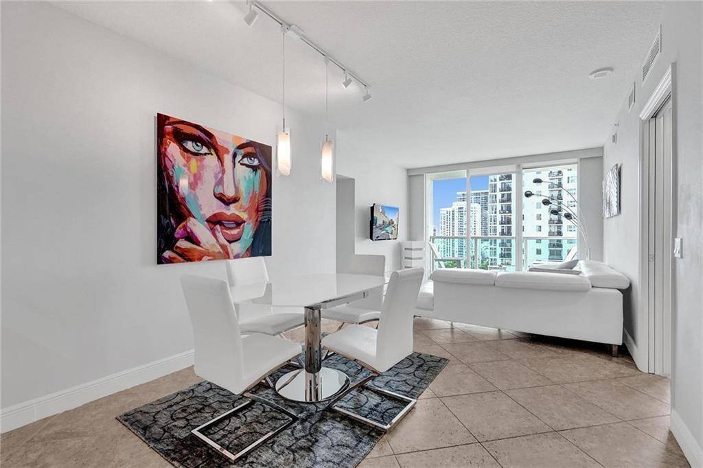 350 SE 2ndFort Lauderdale - Condo condo unit 1720 - picture