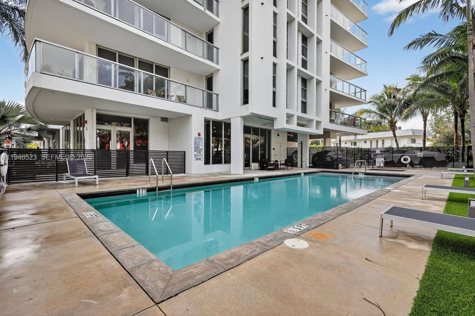 13800 Highland DrNorth Miami Beach - Apartments-Annual,Apartment condo unit 308 - picture